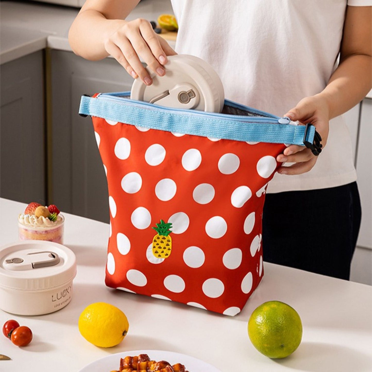Foldable Insulated Lunch Bag Large Capacity Roll Top Lunch Tote with Buckle Closure