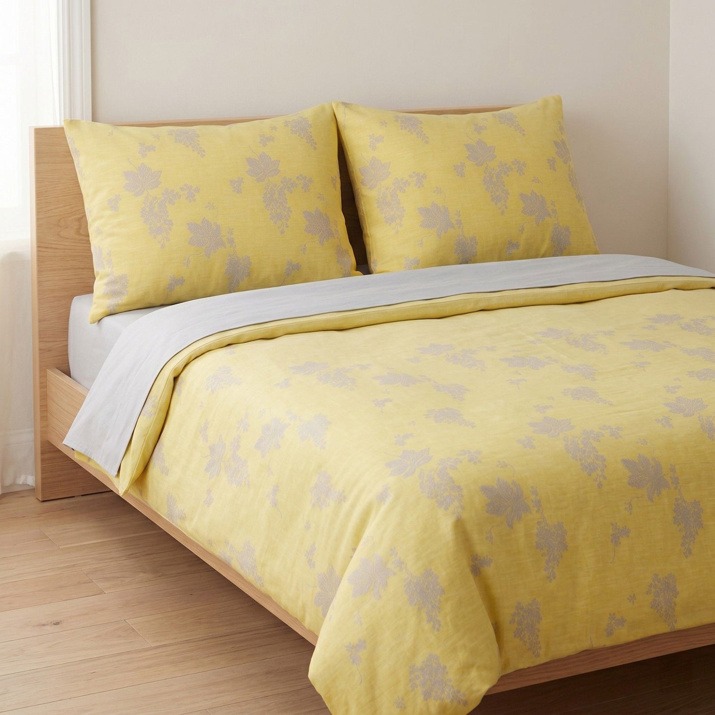 4-Piece Cotton Bedding Set with Floral Print Duvet Cover, Pillowcases, and Flat Sheet for Elegant Bedroom Makeover