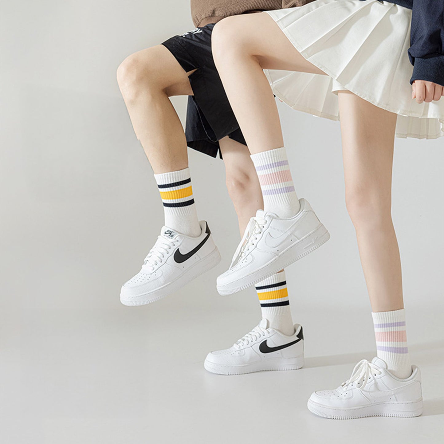 Crew Socks 4-Pack White Base Colorful Ribbed Cuff Striped Design Stretch Comfort Breathable Fit