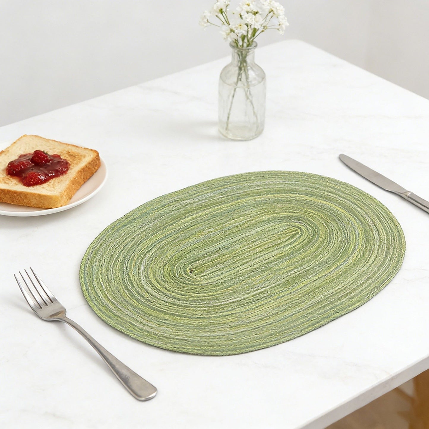 4 Piece Oval Braided Placemats Woven Heat Resistant Dining Table Mats Washable Kitchen Place Mats