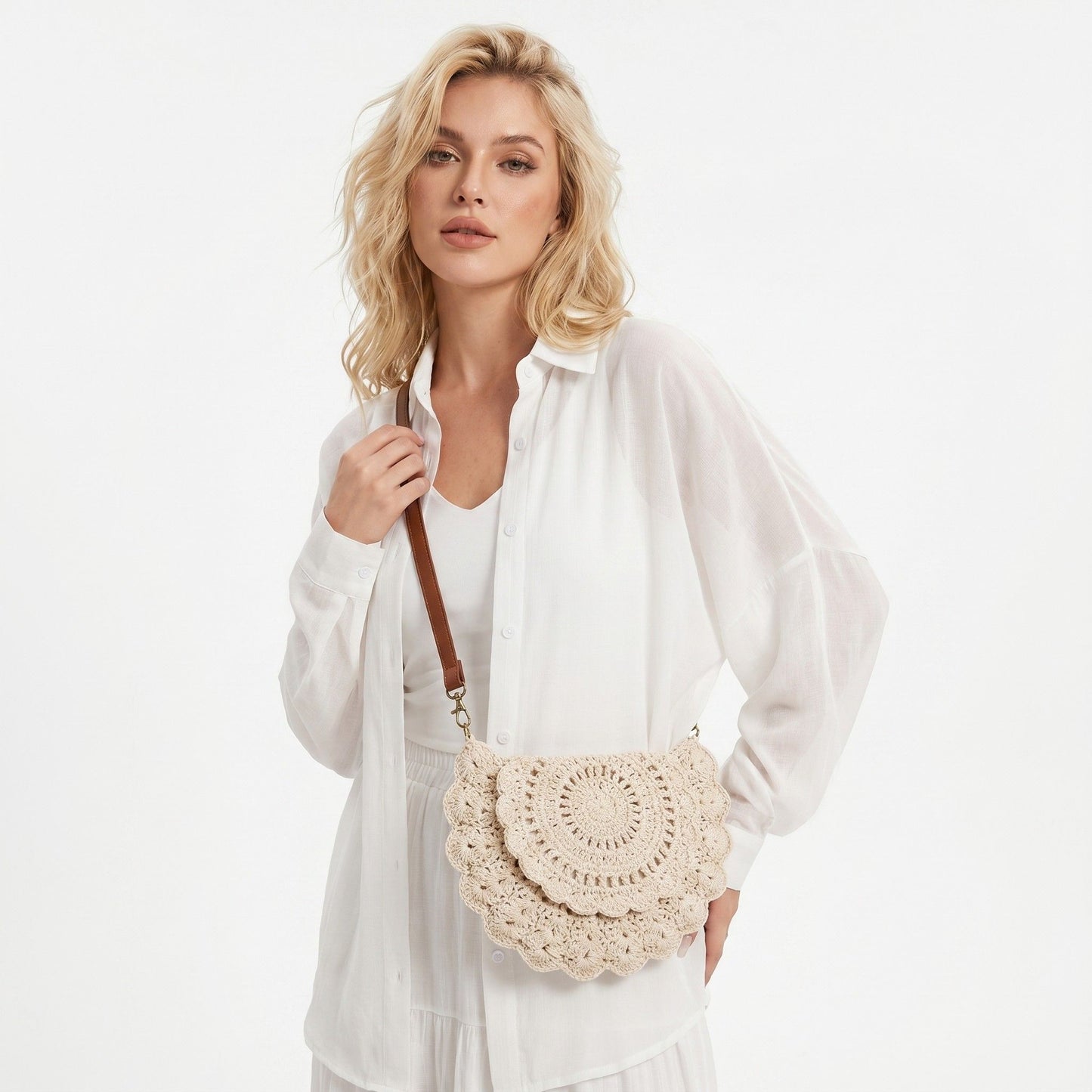 Crochet Crossbody Bag with Scalloped Flap Magnetic Closure and Shoulder Strap
