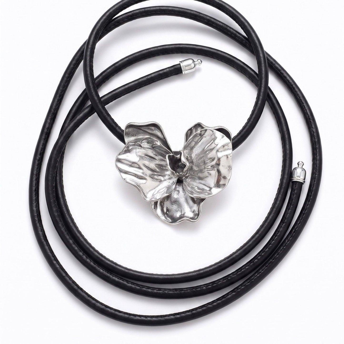 Three-Petal Flower Leather Waist Rope Adjustable Vintage Body Belt Floral Inspired Waist Jewelry 47.2in- Silver