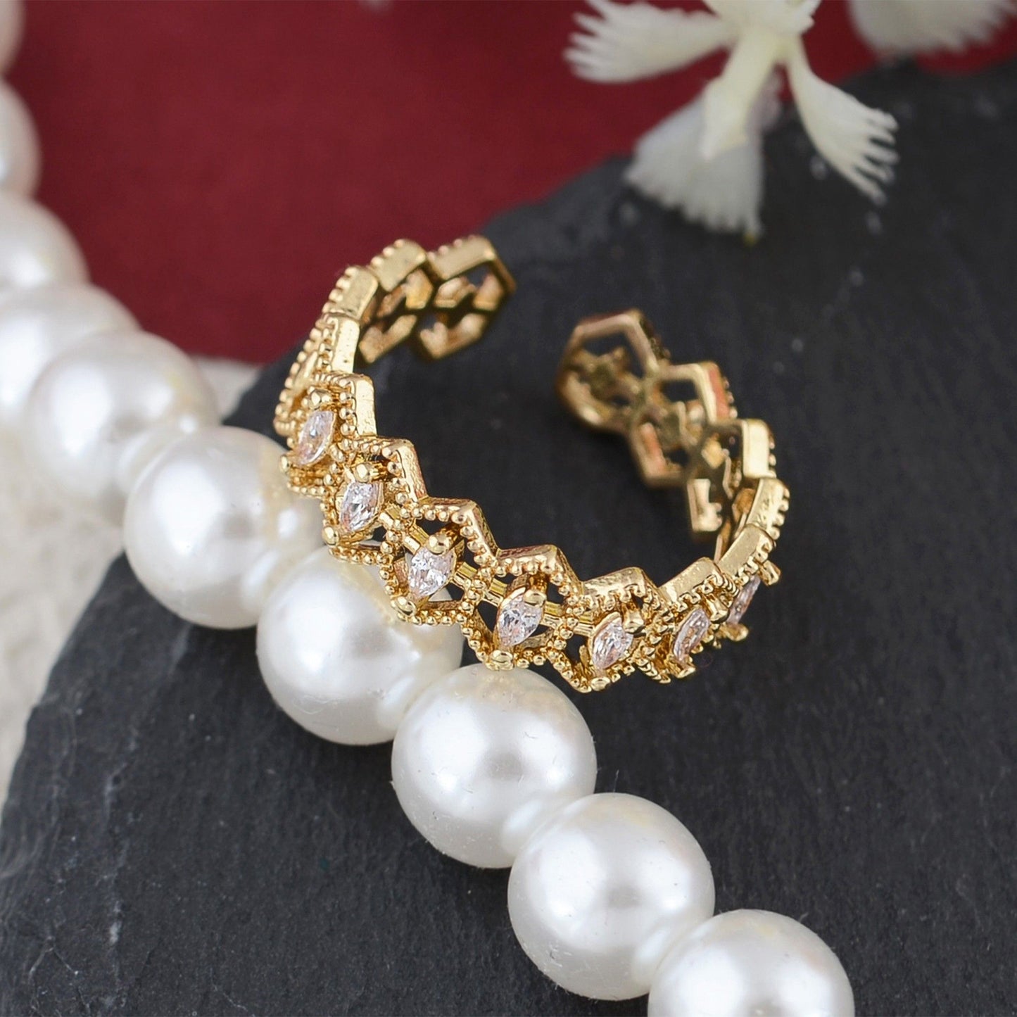 Elegant Crown and Geometric Rings for Women Sparkling Crystal Statement Band Fashion Jewelry for Daily Wear