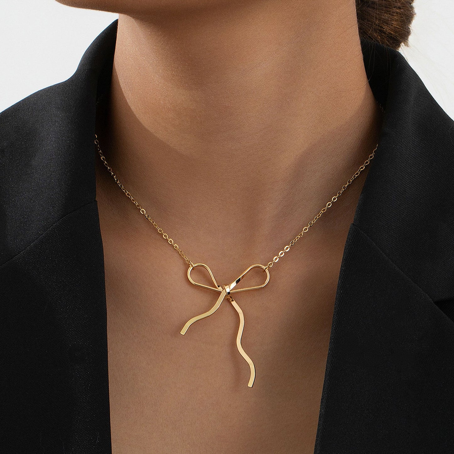 Women's Bow - Shaped Pendant Necklace