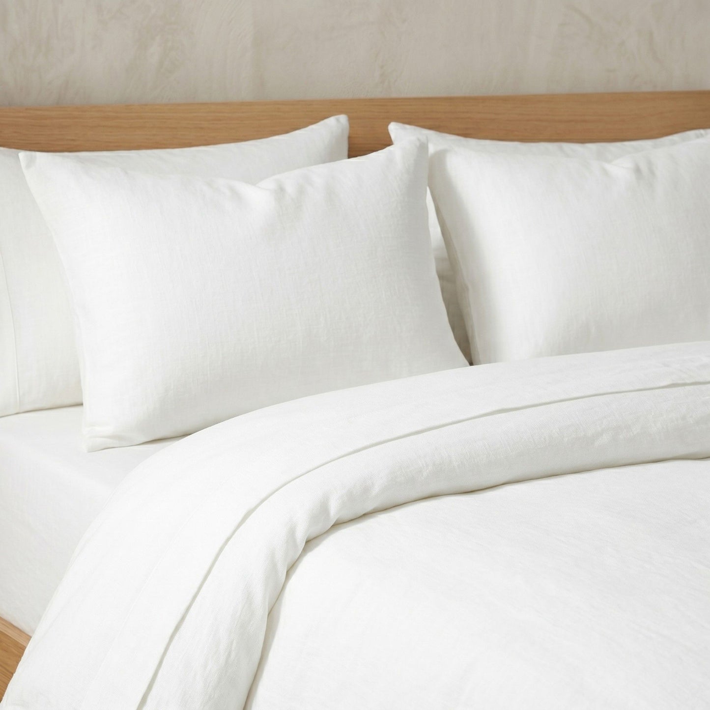 4-Piece Cotton Washed Bedding Set with Duvet Cover Flat Sheet and Pillowcases Textured Woven Finish