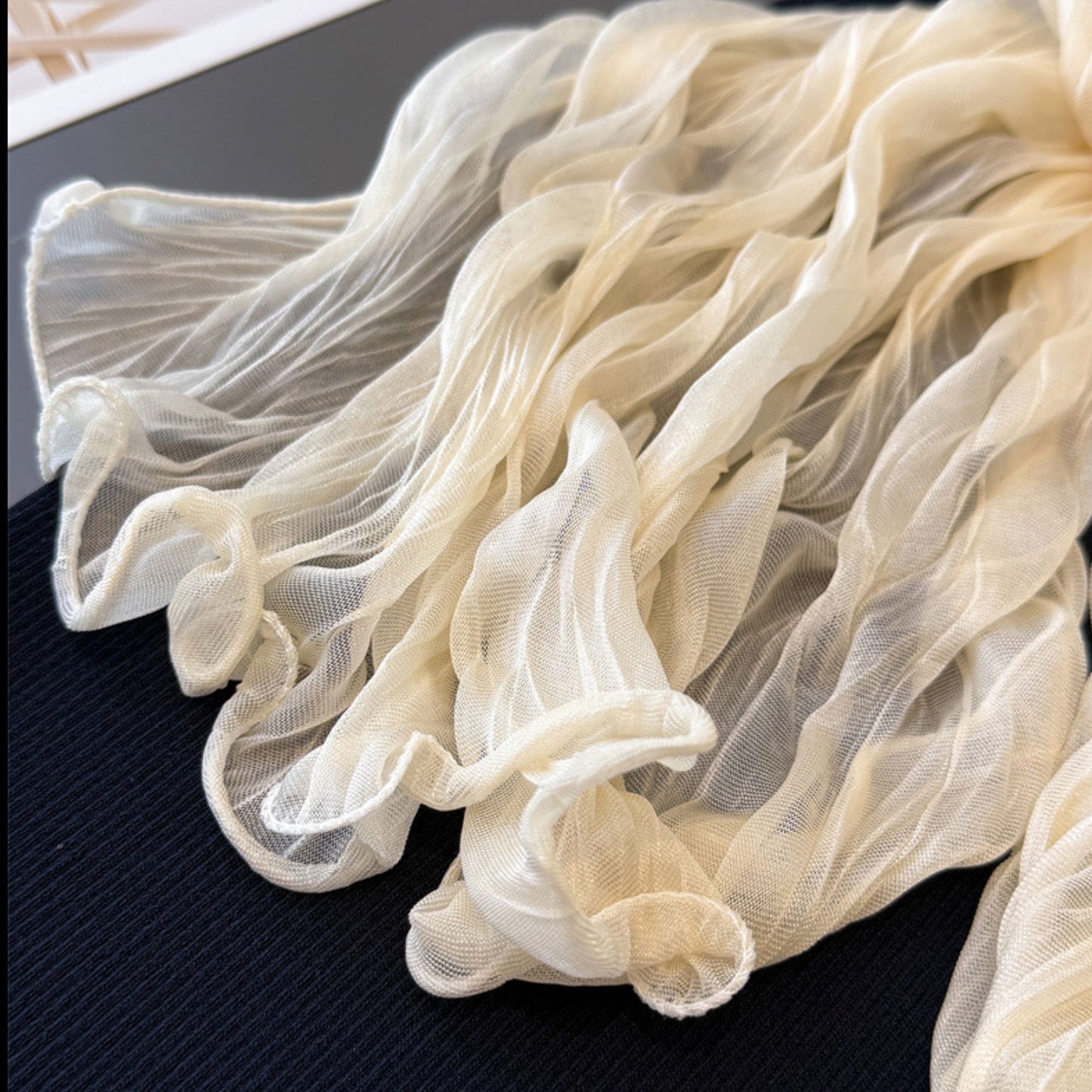 Lightweight Pleated Fashion Scarf Elegant Solid Color Long Wrap Shawl 70.5¡Á31.5 Inches