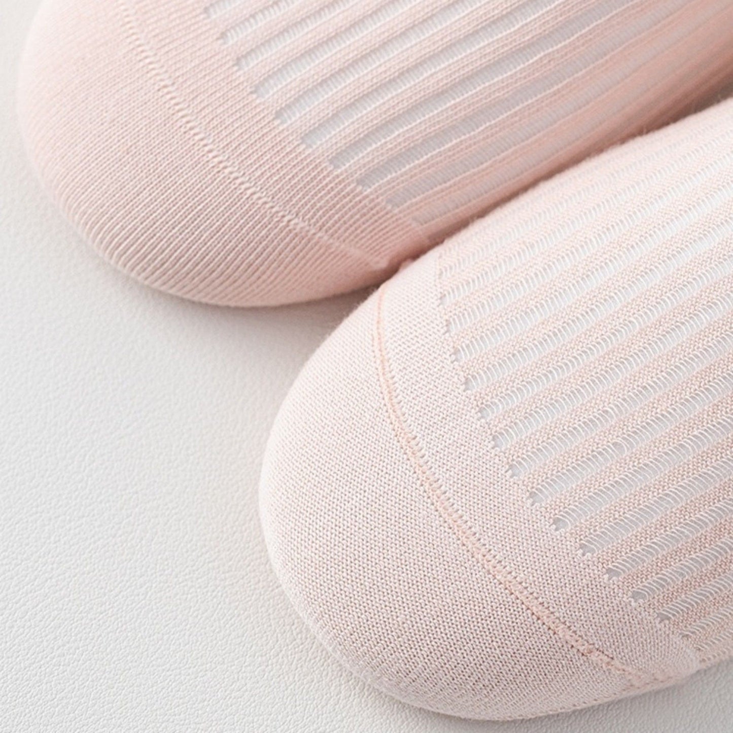 Ribbed Ankle Socks with Ruffle Lettuce Trim Cuff Soft Breathable Knit 3-Pack