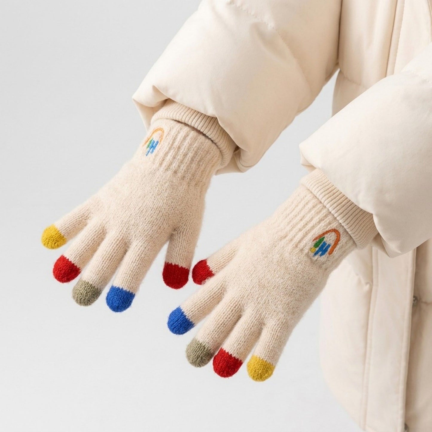 Kids Knit Gloves with Contrast Fingertips and Embroidered Detail 5.3 x 2.5in