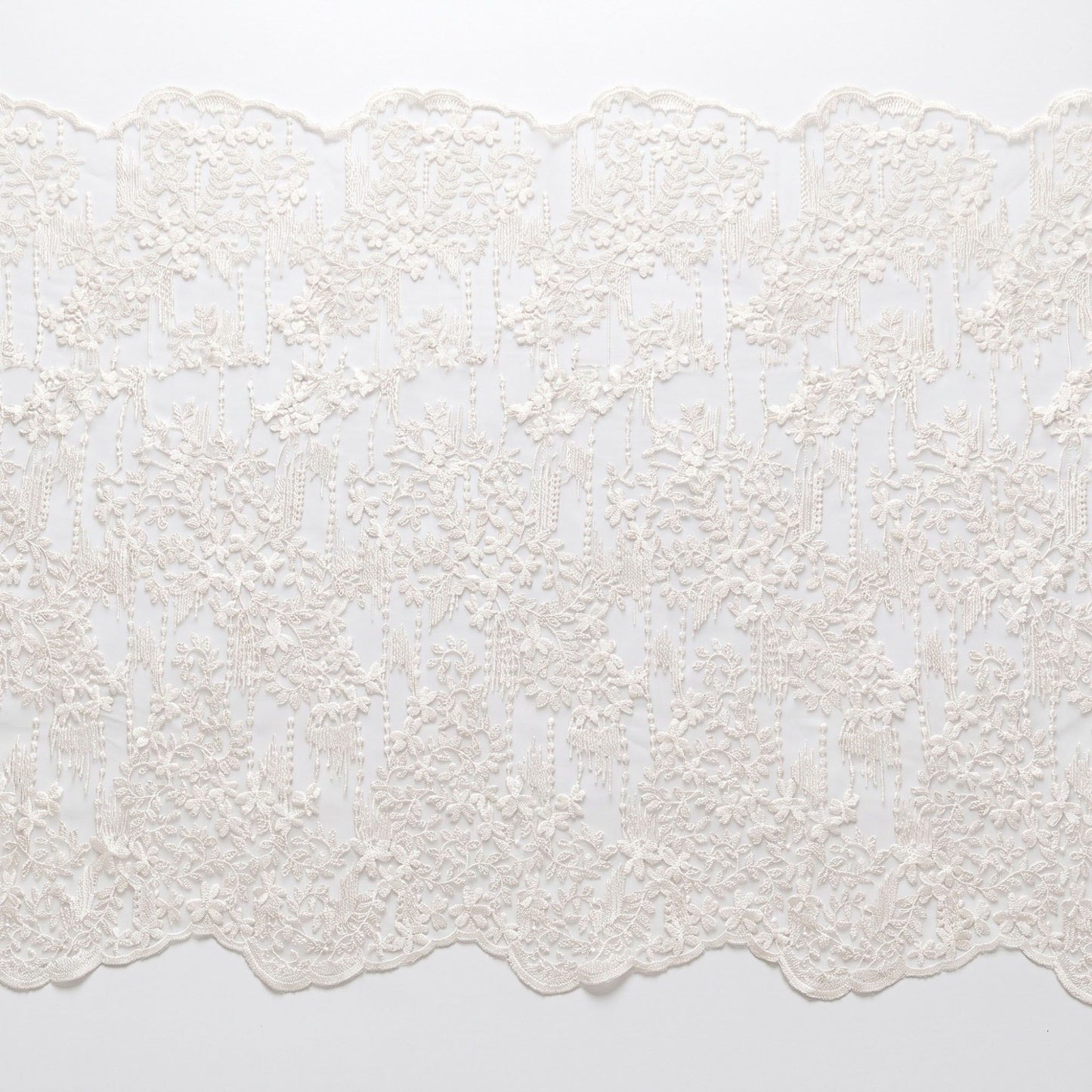 White Floral Embroidered Lace Square Tablecloth 51.2x51.2in