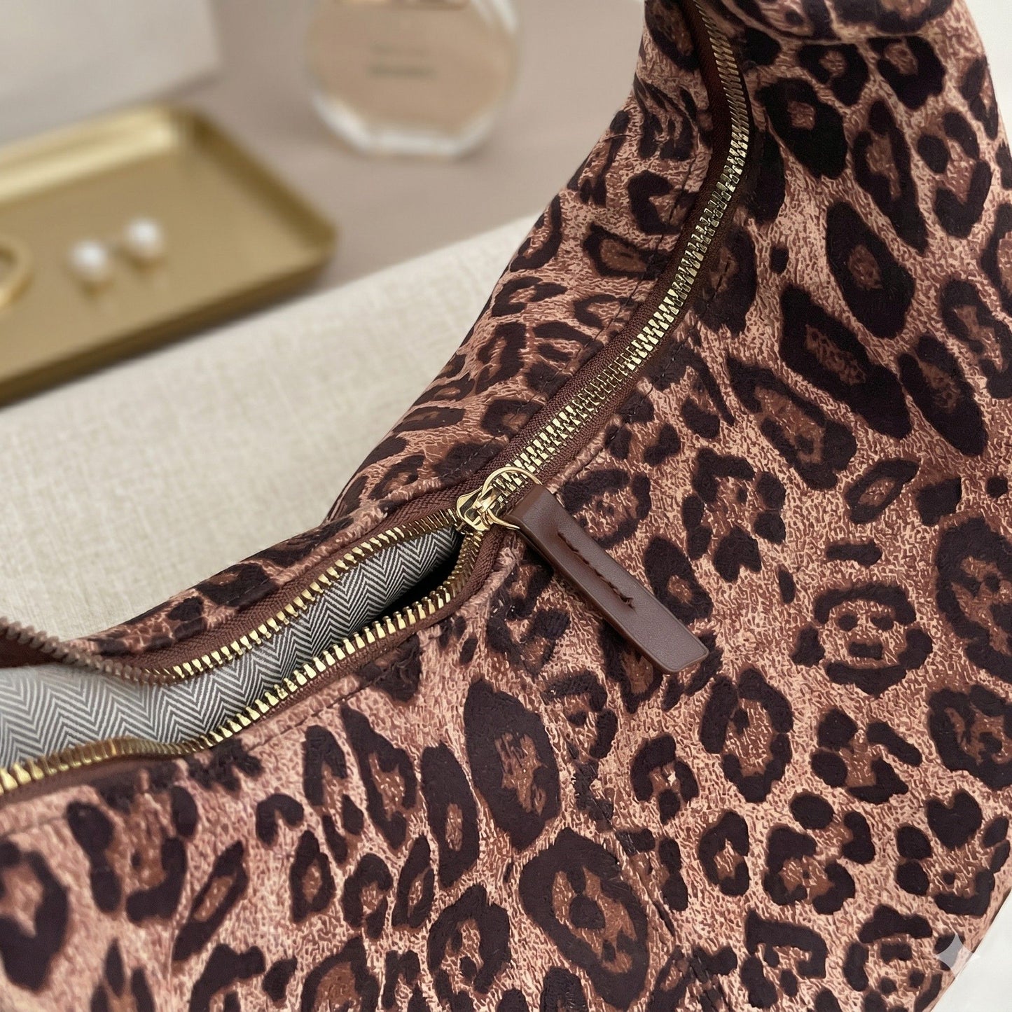 Leopard Print Tote Bag with Single Shoulder Strap and Magnetic Snap Closure