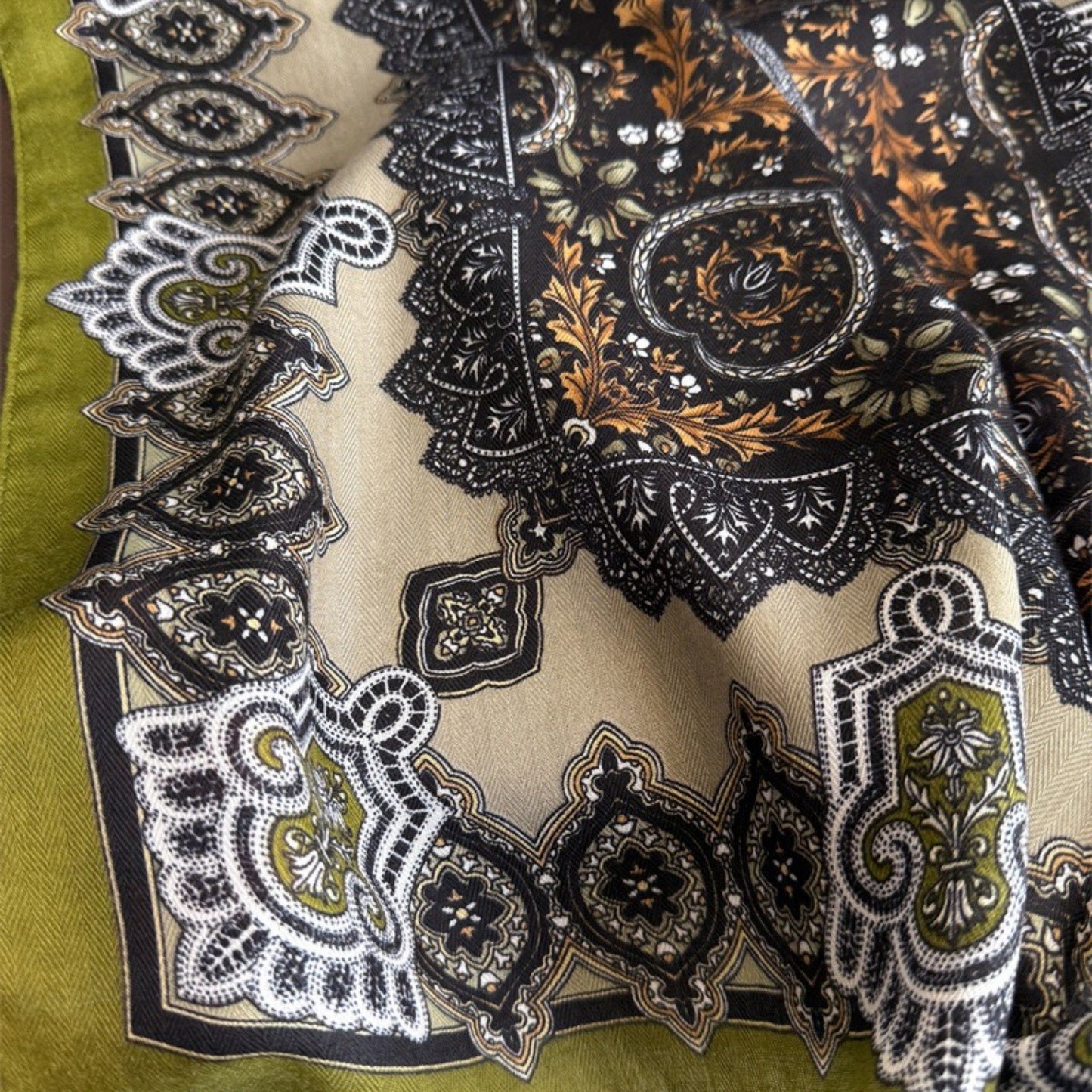 Ornate Paisley Medallion Print Square Scarf with Soft Lightweight Fabric and Decorative Border Detail 26.7x26.7in