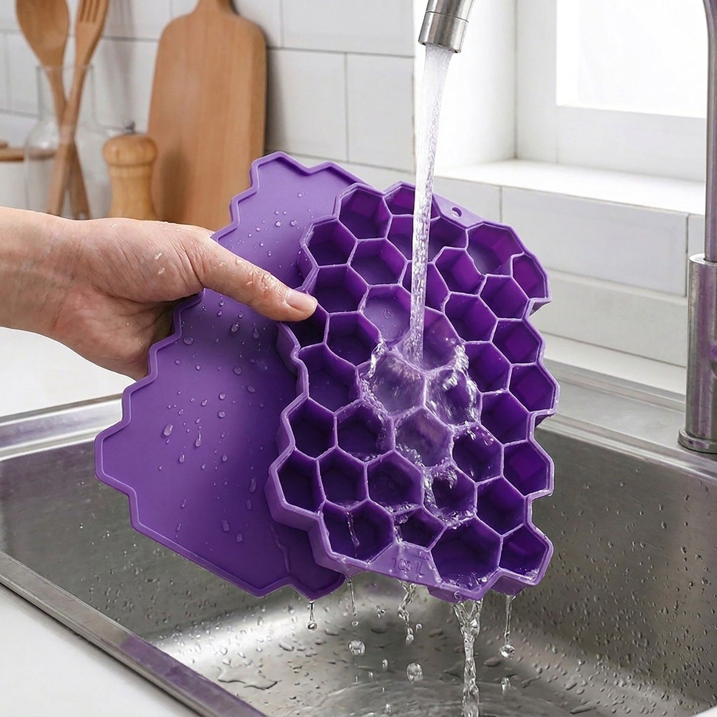 2-Piece Honeycomb Ice Cube Tray - 37-Grid Flexible Mold with Spill-Resistant Lid