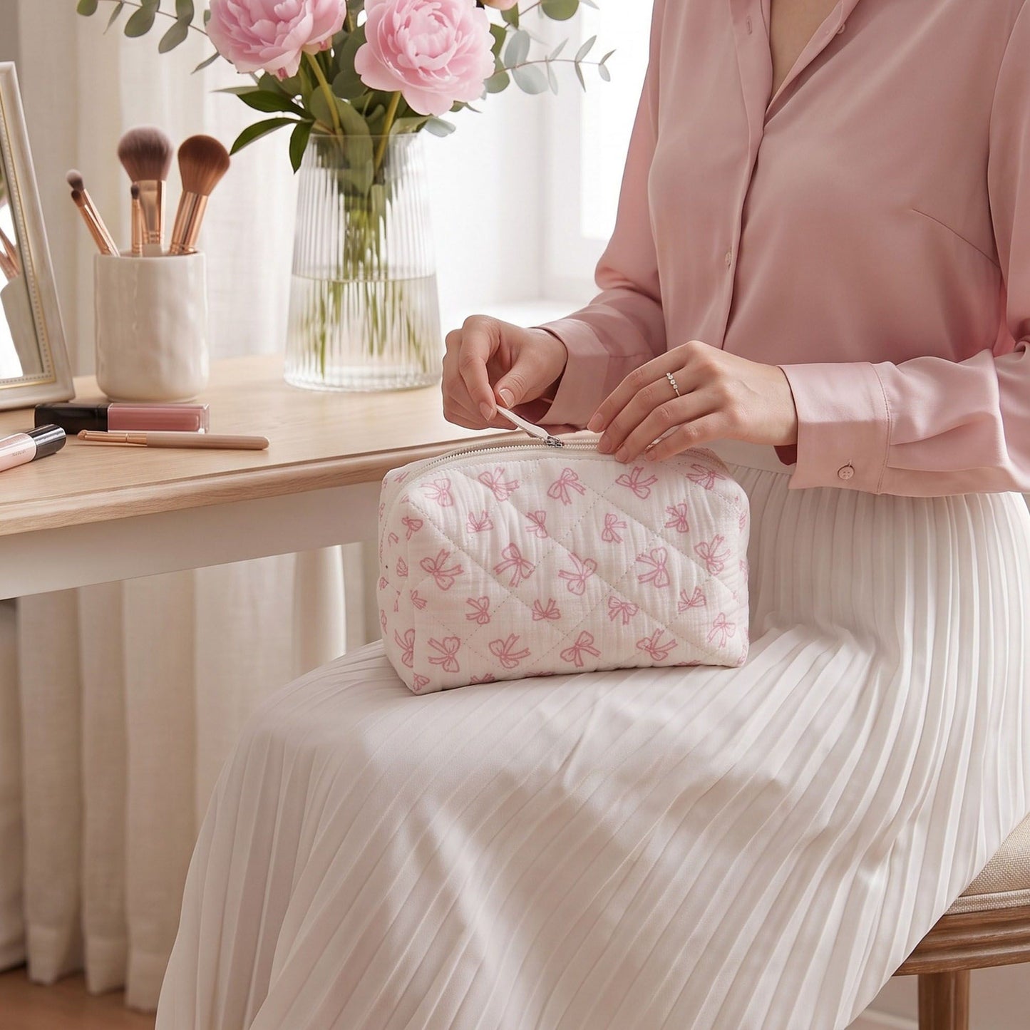 Womens Quilted Bow Print Makeup Bag Cosmetic Organizer Pouch