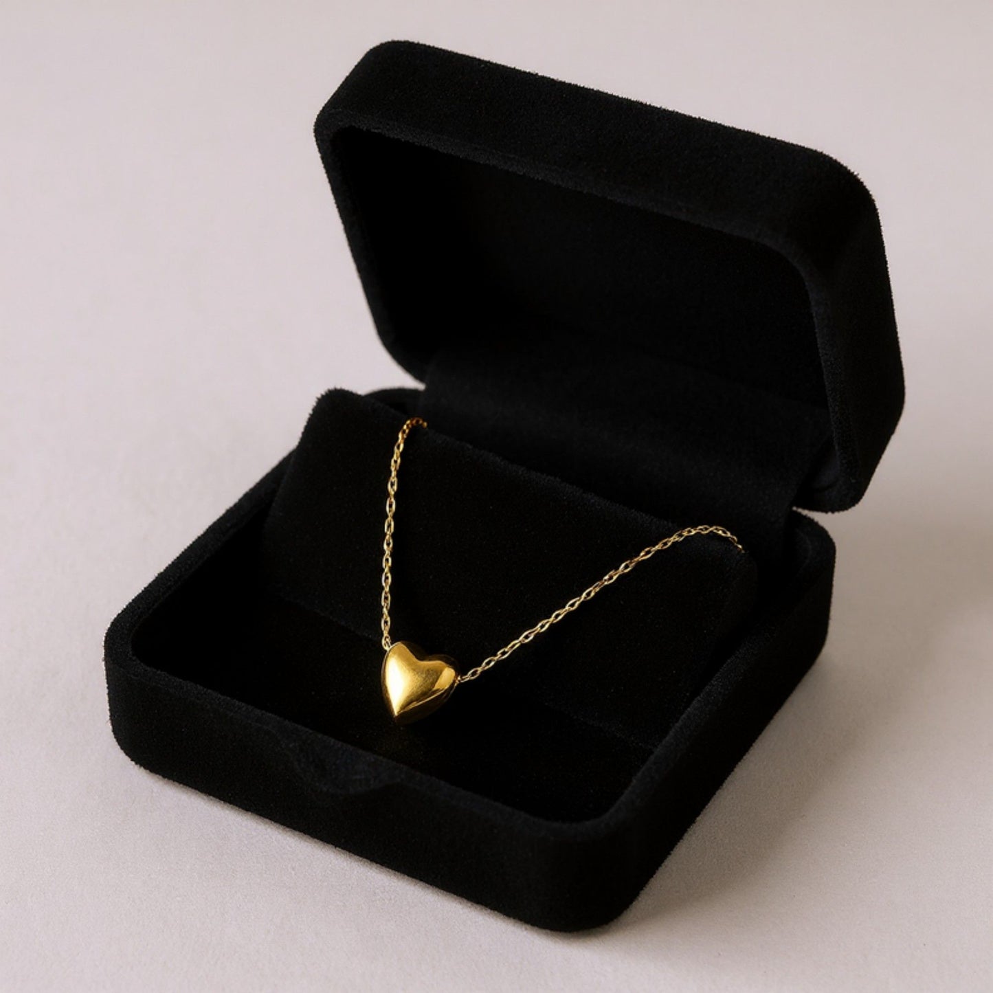 Minimalist Heart Pendant Necklace with Smooth Sculpted Charm and Delicate Chain for a Soft Elegant Everyday Accessory 10.5in