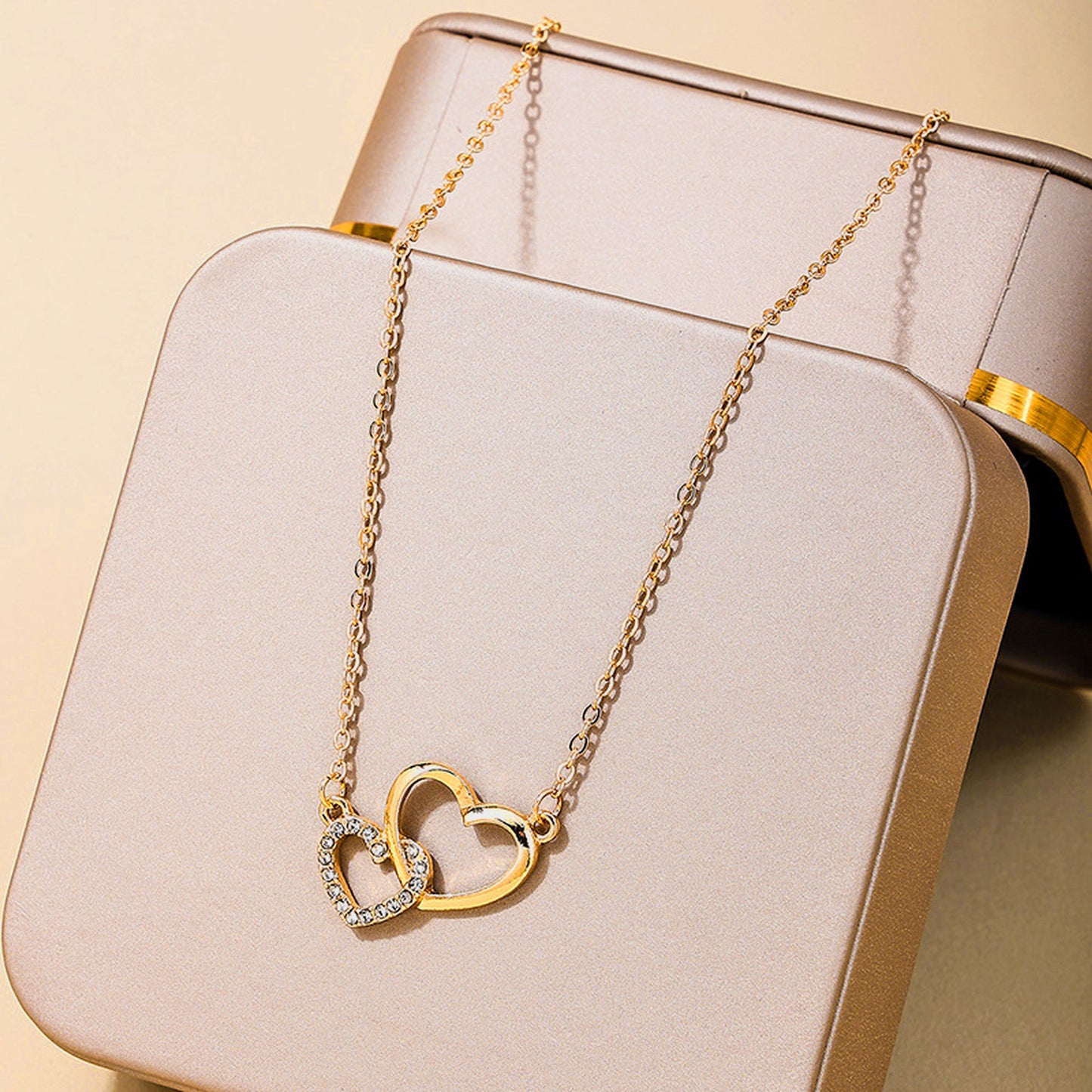 Women's Double Heart Pendant Necklace