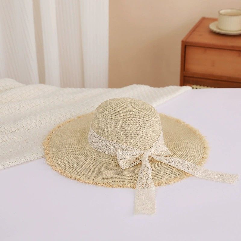 Wide Brim Straw Sun Hat with Lace Tie Breathable Summer Beach Floppy Hat