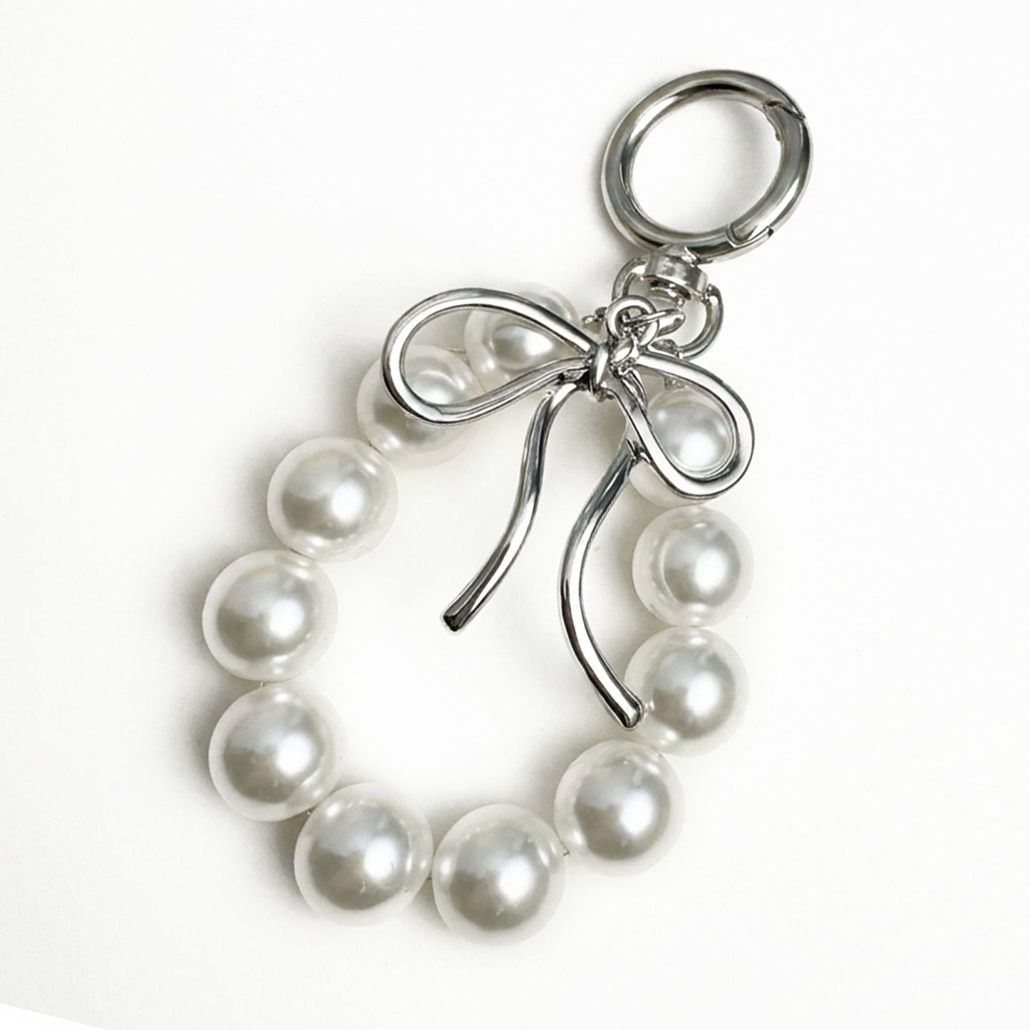 Beaded Bow Keychain with Round Bead Loop and Metal Clip Bag Charm
