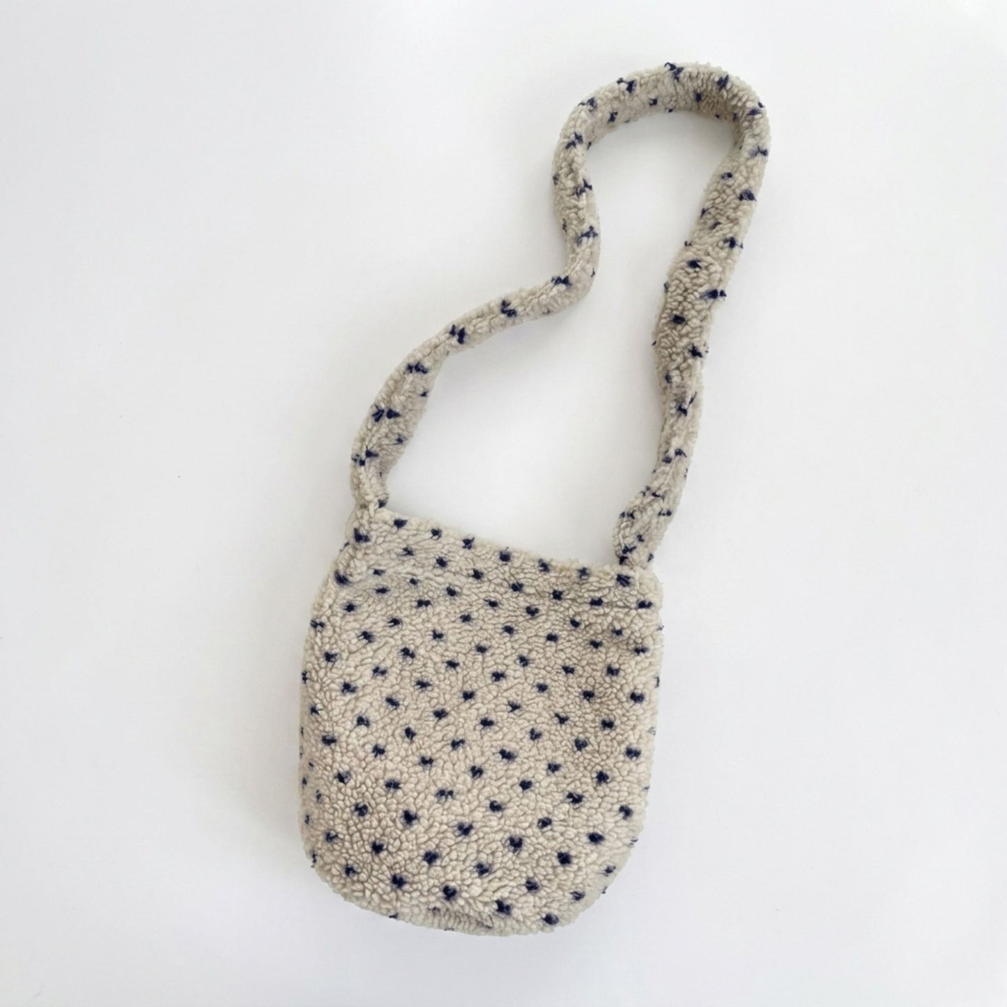 Fuzzy Shoulder Bag Soft Textured Tote Purse with Magnetic Closure