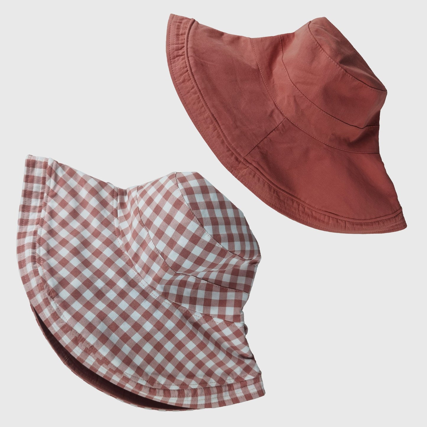 Women's Reversible Checkered Bucket Hat with Chin Strap
