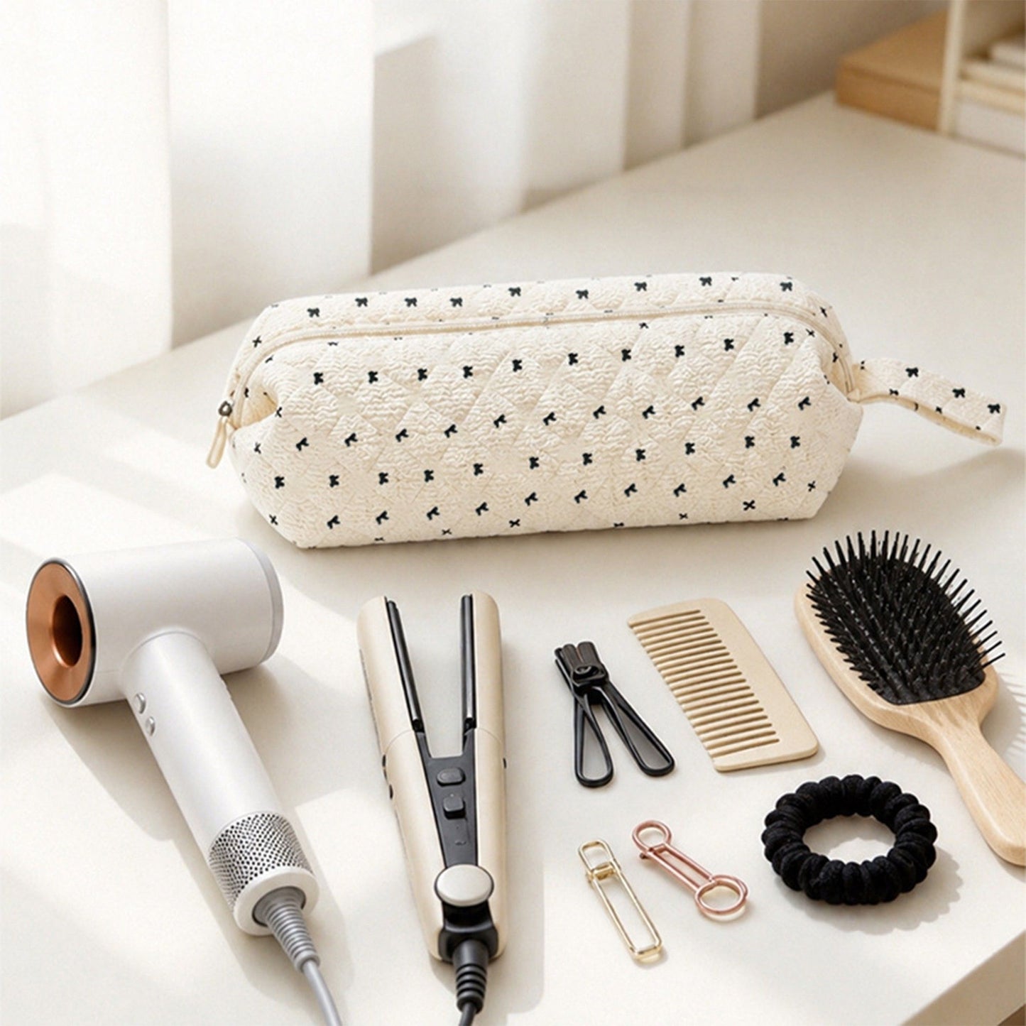 Hair Styling Tool Travel Bag Heat Resistant Zipper Organizer with Wrist Strap
