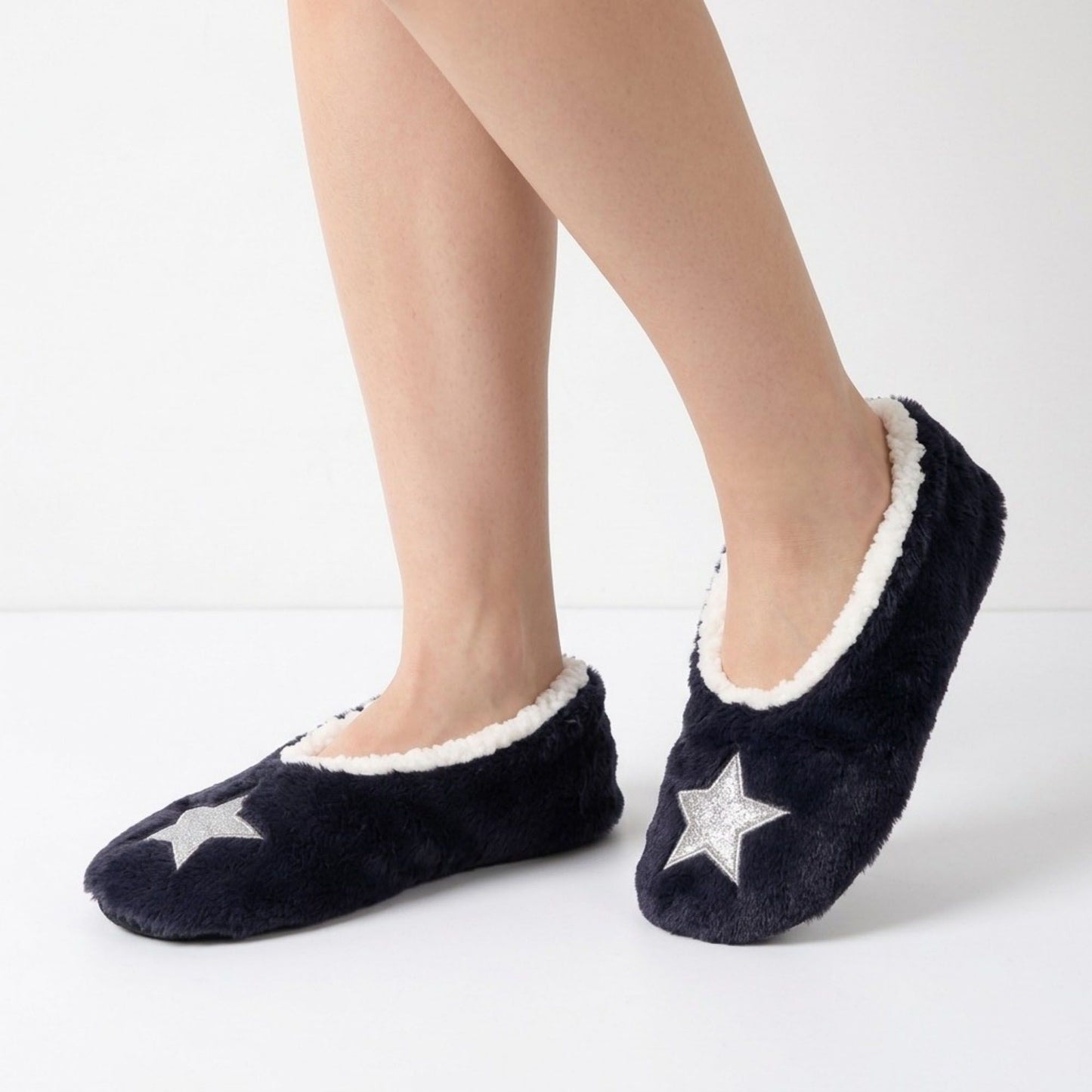 Fuzzy Star Slipper Socks