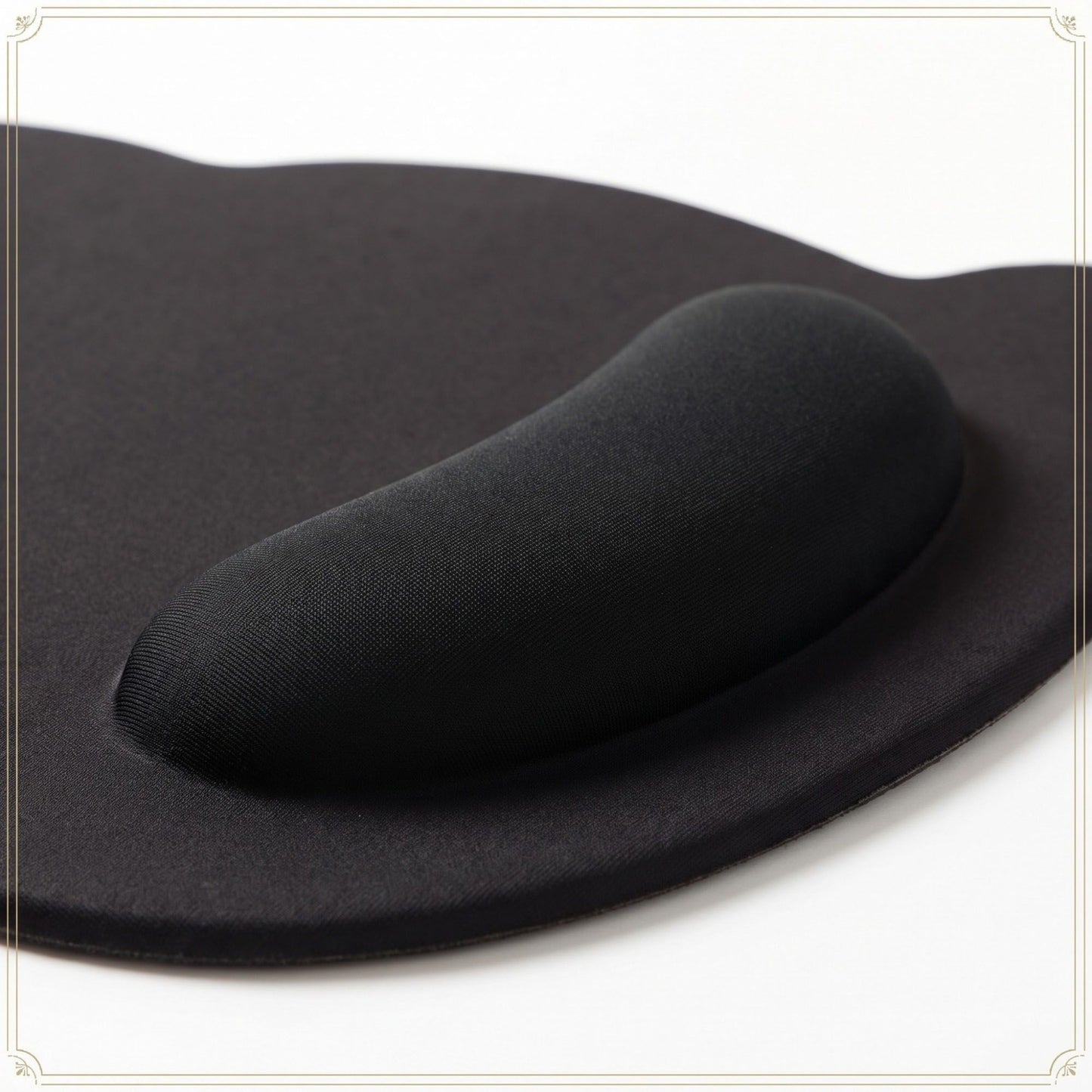 Ergonomic Mouse Pad with Wrist Support Soft Cushion Non Slip Desk Pad Cute Cartoon Design