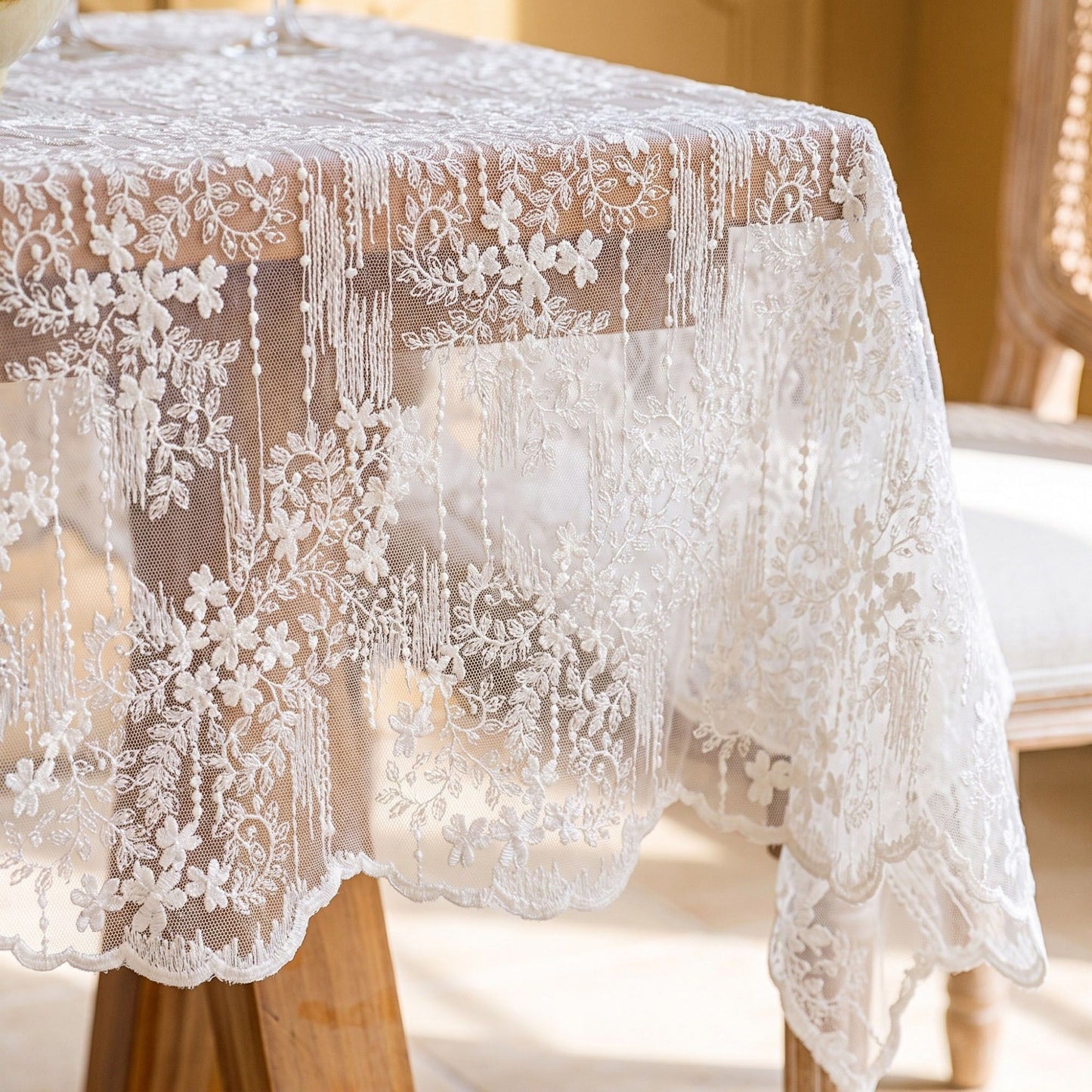 White Floral Embroidered Lace Square Tablecloth 51.2x51.2in