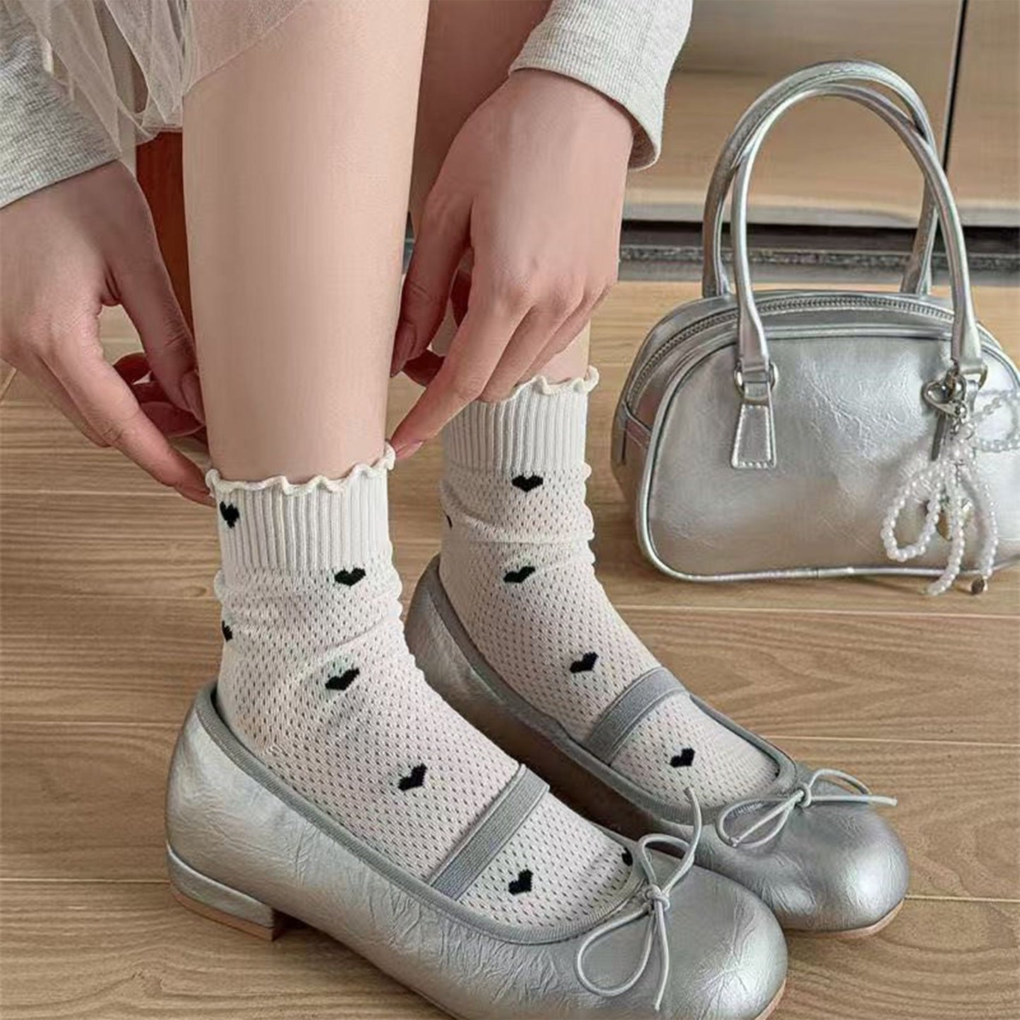 5-Pair Set Frilly Crew Socks with Valentine Heart Pattern and Ruffle Trim Breathable Knit Design for Flats or Loafers