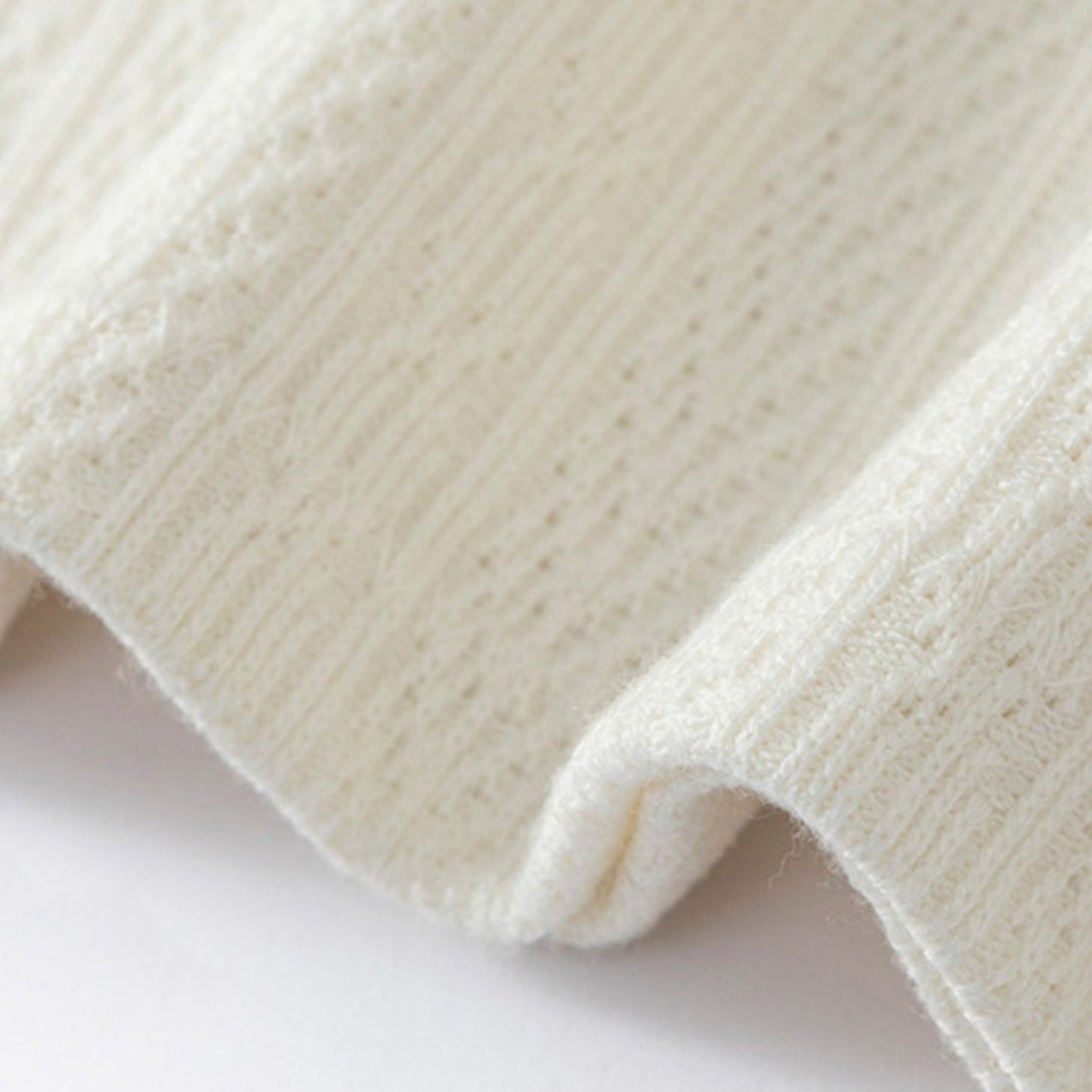Soft Knit Infinity Scarf with Textured Loop Design for Cozy Layering and Comfortable Everyday Cold-Weather Wear 9x14in