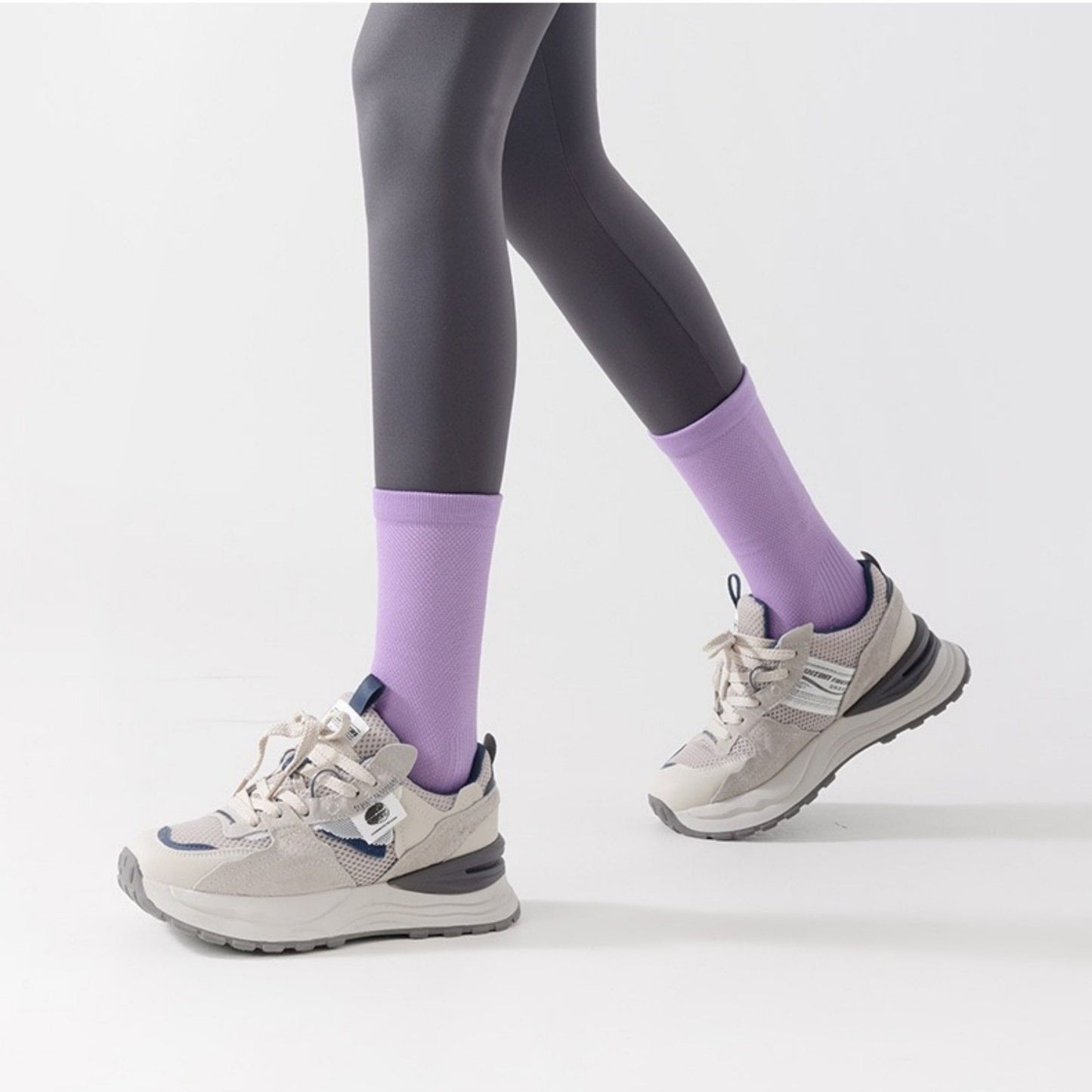 Reflective Compression Sports Socks with Breathable Fabric and Night Visibility Design 2-Pack