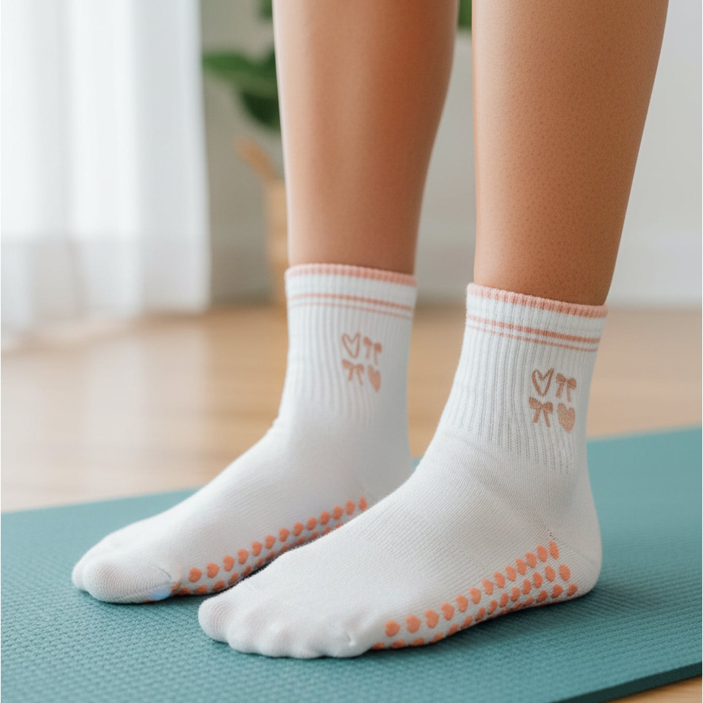 Non Slip Grip Yoga Socks Crew Socks Pilates Barre Dance Workout Breathable Athletic Socks 3 Pack
