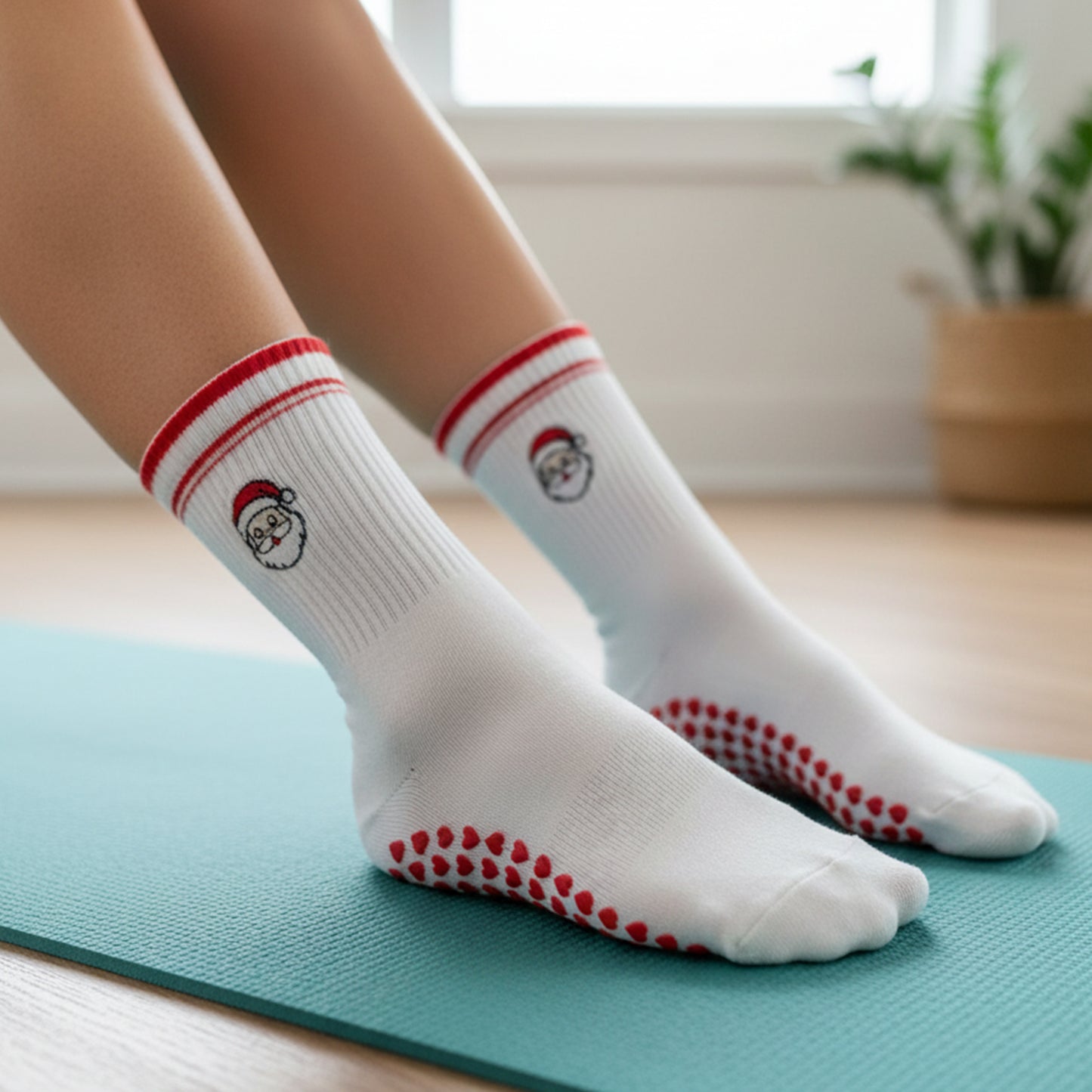 Non Slip Grip Yoga Socks Crew Socks Pilates Barre Dance Workout Breathable Athletic Socks 3 Pack