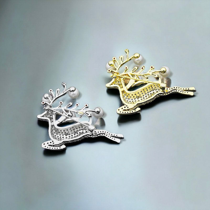 Reindeer Christmas Holiday Crystal Brooch