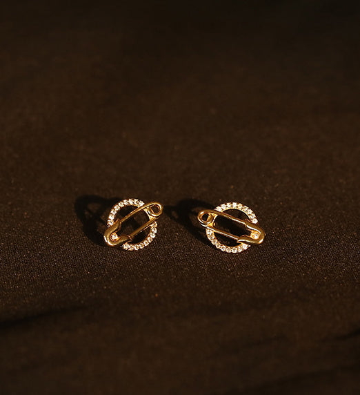 Safety Pin Circle Ear Studs