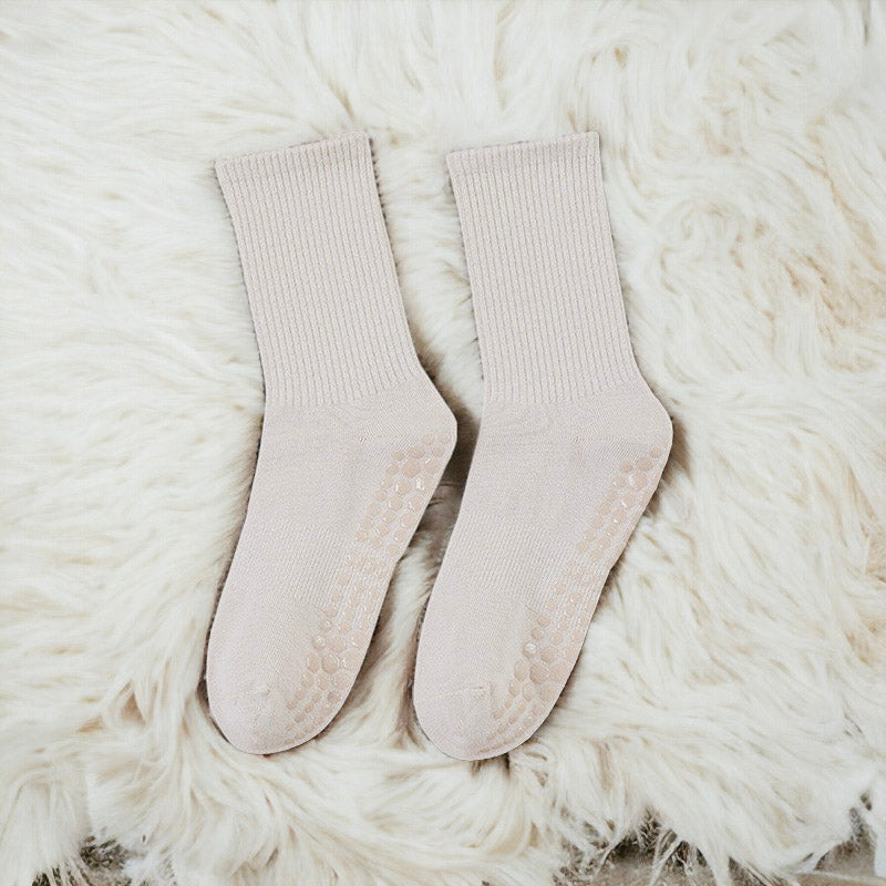 Autumn and Winter Mid-Calf Cotton Non-Slip Yoga Socks for Women