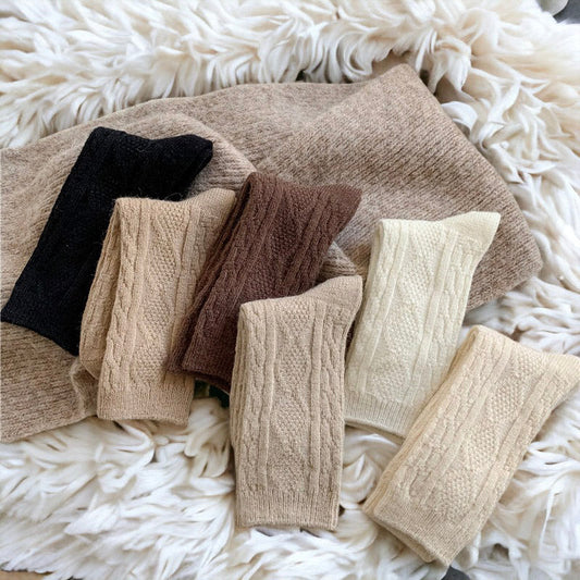 Winter Thickened Twisted Wool Mid-Calf Socks