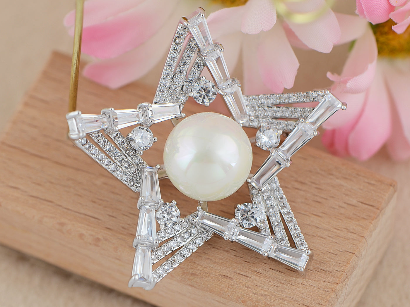 Colored Twinkle Bling Star Brooch Pin