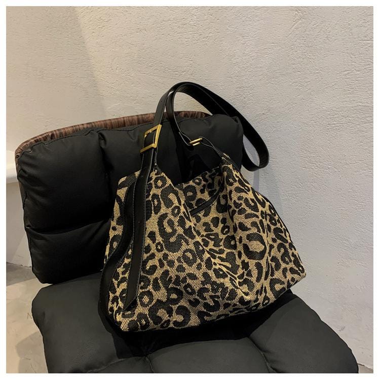 Textured Leopard Print Bag