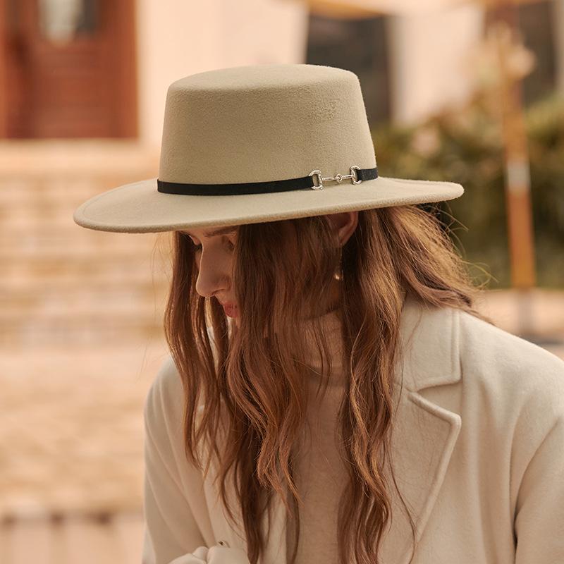 Buckle Detail Wide Brimmed Hat