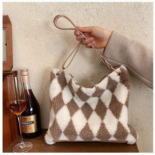 Fluffy Diamond Pattern Bag