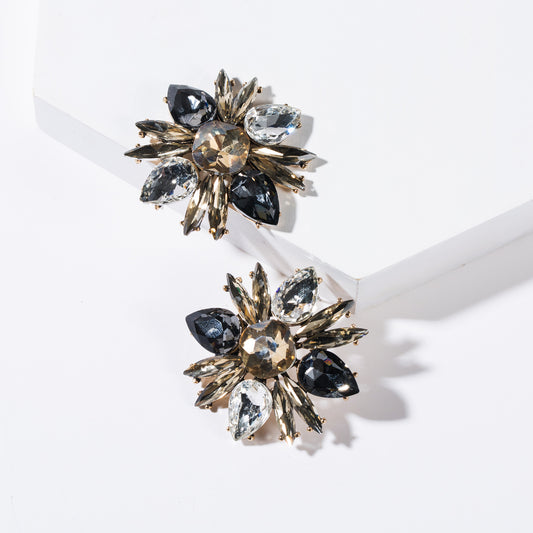 Elegant Round Flower Crystal Earring