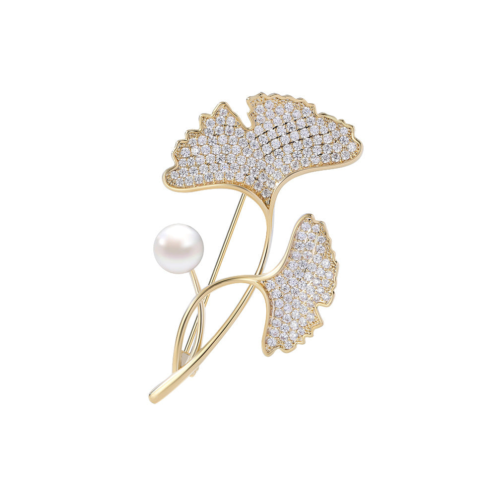 Clover Leaf Crystal Embellished Brooch with Pearl