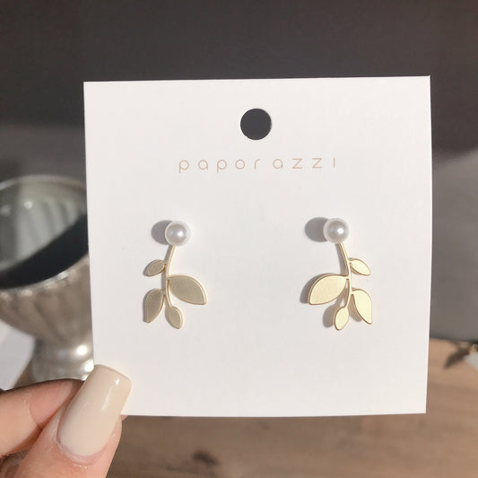 Gold Leaves with Pearl Earring