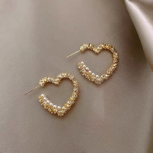 Gold Heart Pearl Beaded Earrings