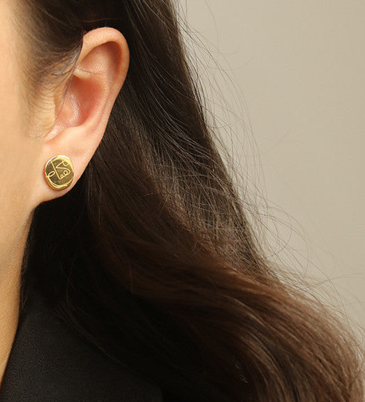 Abstract Art Face Gold Coin Ear Stud