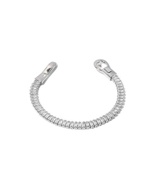 Belt Shaped Crystal Bracelet