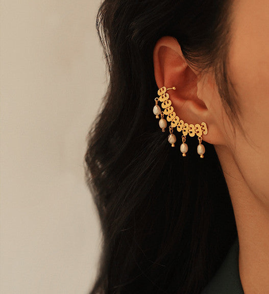 Gold Ear Crawler with Pearl Drops