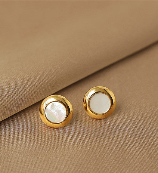 Simple Button White Shell Ear Studs