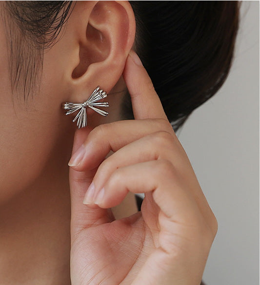 Bow Shape Ear Studs