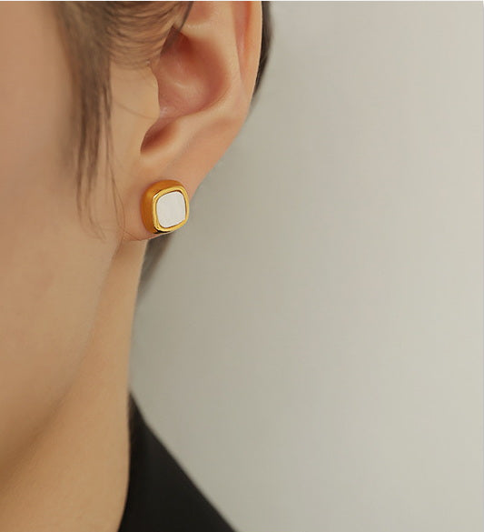 Natural Iridescent Shell Square Ear Stud